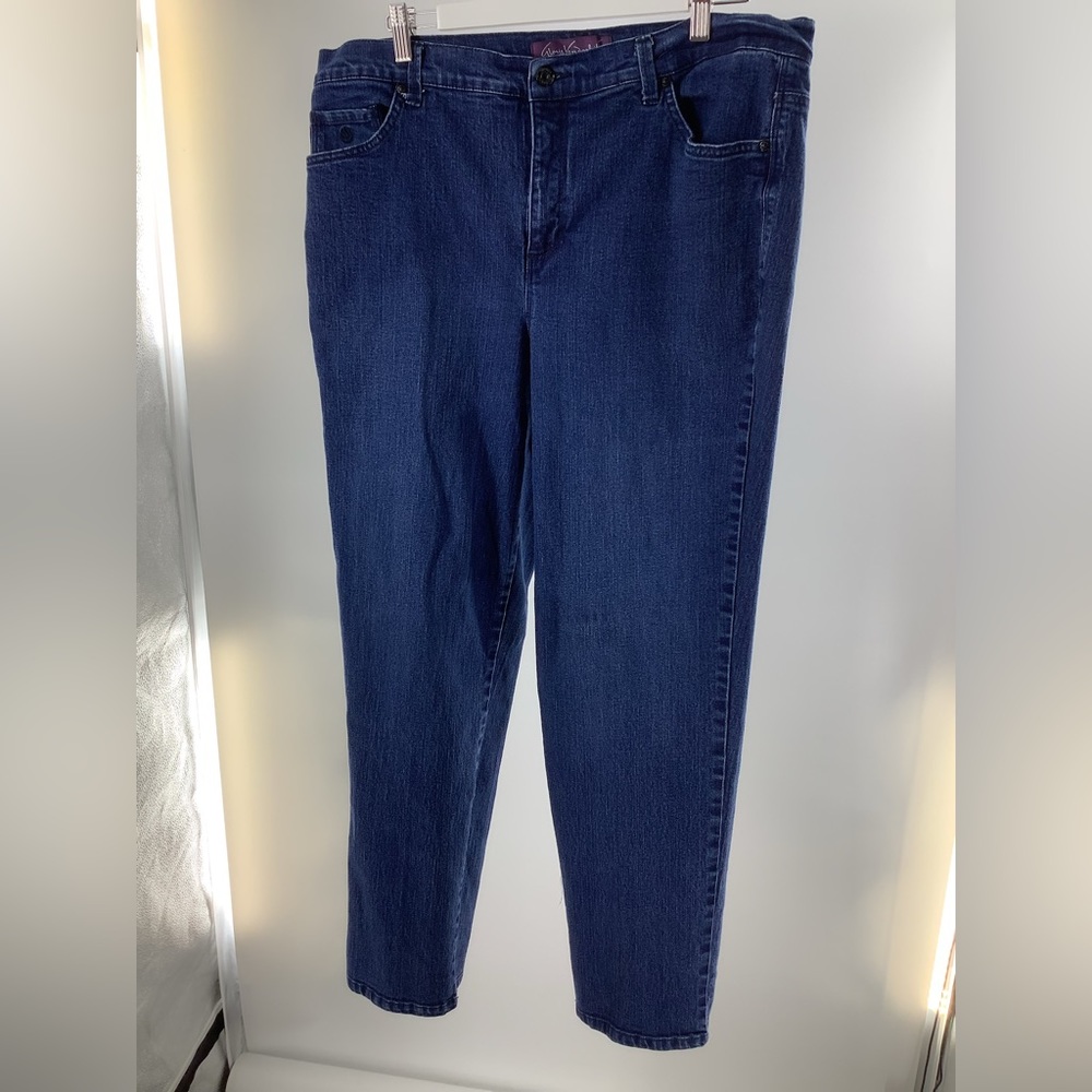 Gloria Vanderbilt Dark jeans ,Size 16W, High waist ,stretch fit EUC